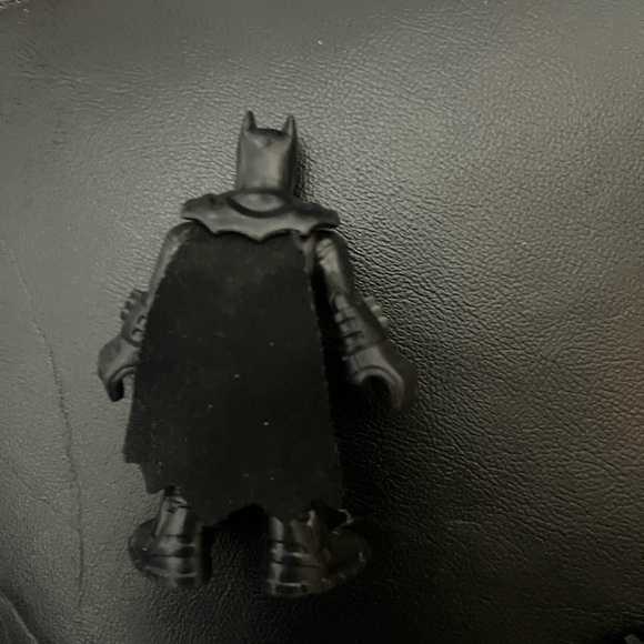 Batman Figure - Picture 2 of 4